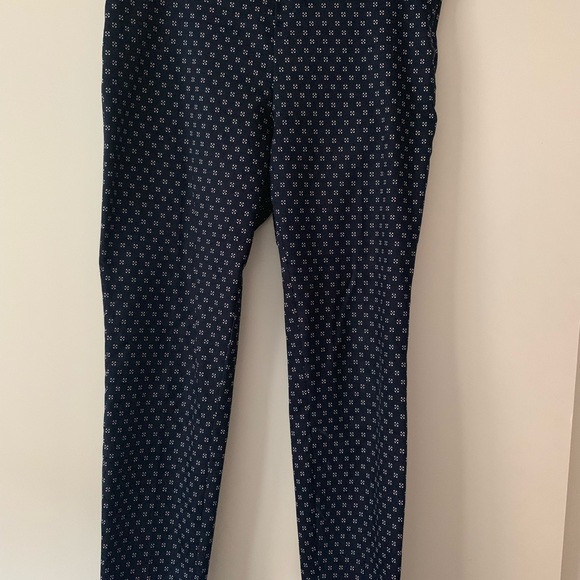 Cropped Pants - Picture 3 of 3